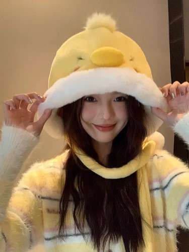 少女CEO南方小土豆看雪保暖帽小黄鸭可爱毛绒帽子女秋冬新款保暖