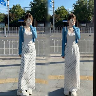 早秋漂亮波点裙针织衫套装韩系chic一整套ootd穿搭多巴胺半身长裙