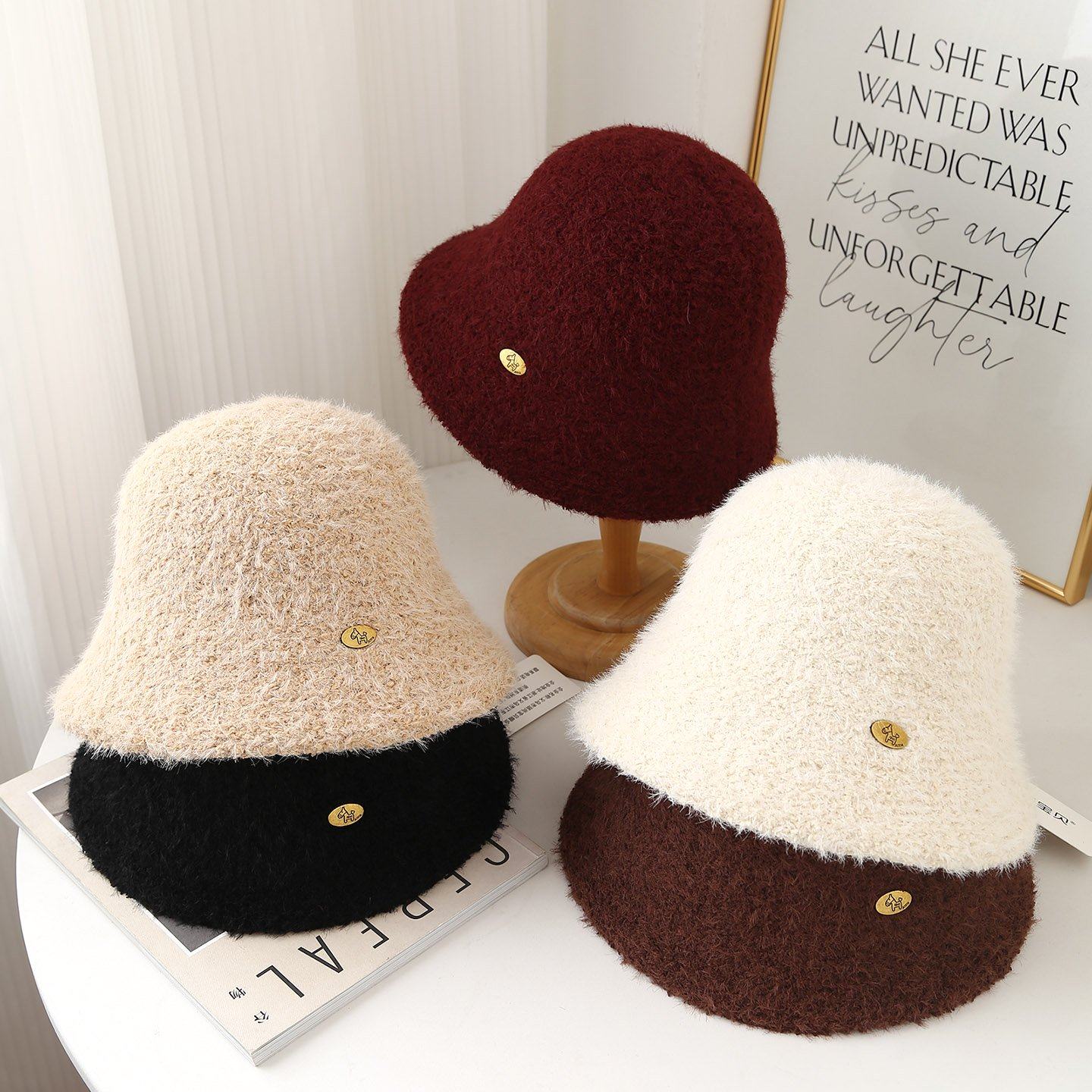 日系简约在毛绒渔夫帽女素颜遮脸显脸小盆帽秋冬保暖水桶帽子