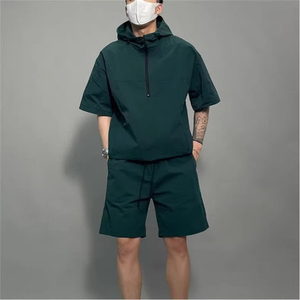 潮牌工装套装男士夏季日系连帽短袖卫衣短裤搭配一套薄款两件套薄