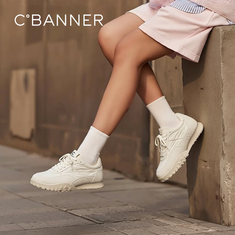 千百度时尚休闲德训鞋小白鞋女2026春季新款平底透气运动鞋阿甘鞋