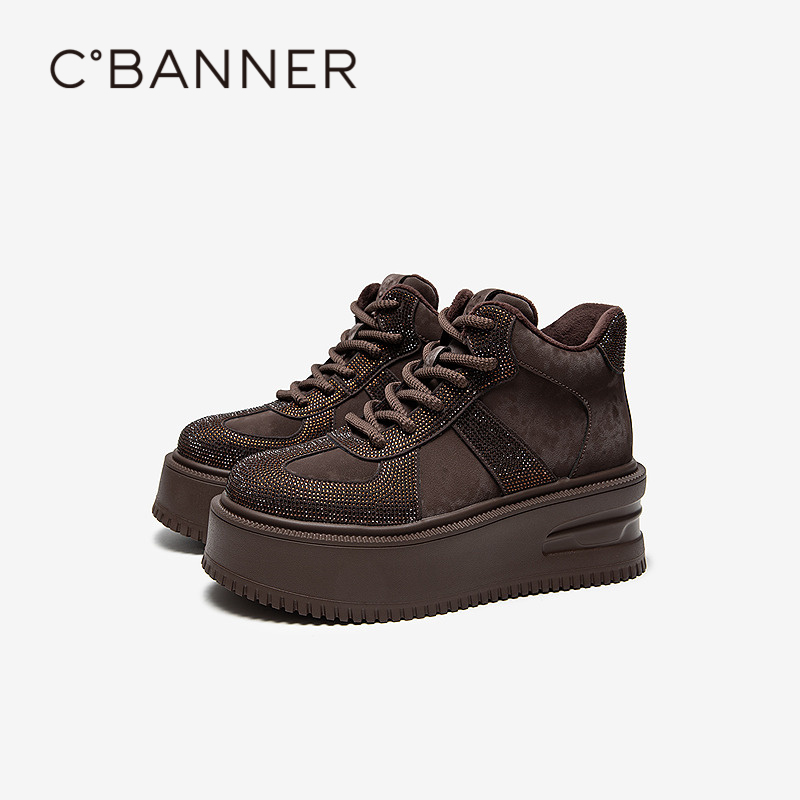 质感鞋面材质 多材质拼接丰富造型层次