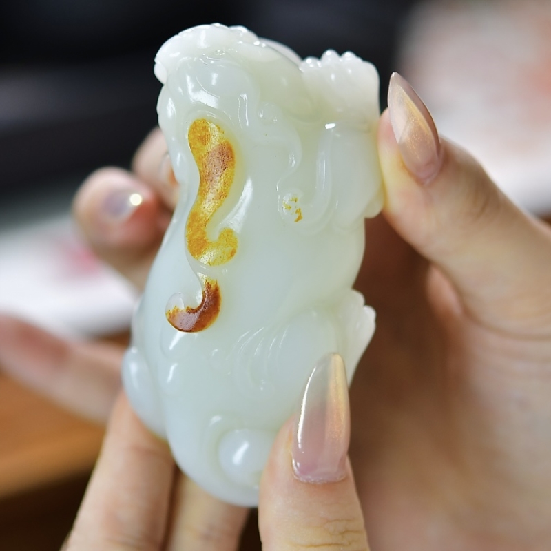 高端精品新疆和田玉羊脂玉籽料招财貔貅手把件男士正品真品