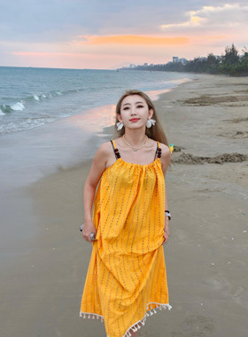 法式黄色流苏吊带连衣裙女2026夏季高级感海边度假气质超好看长裙