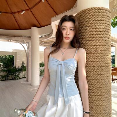 蝴蝶结吊带背心女夏浅蓝色短上衣