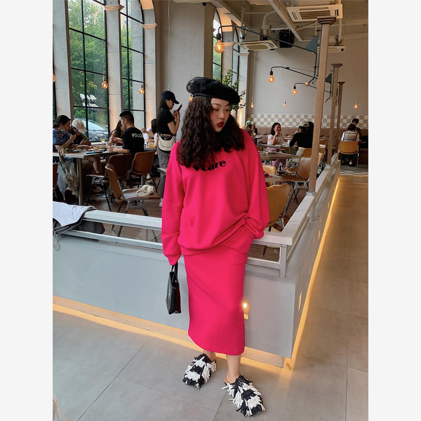 金大支火龙果色卫衣套装女秋冬装2025新款胖mm华夫格半身裙两件套