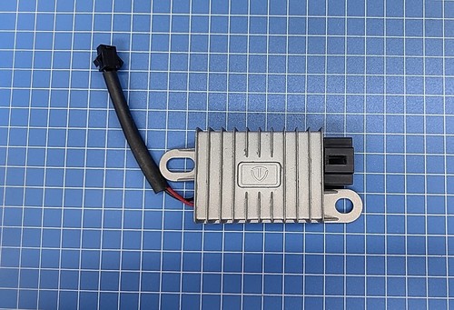 原厂台铃电动车电压转换器40-90V转12V/8A转换器+USB通用