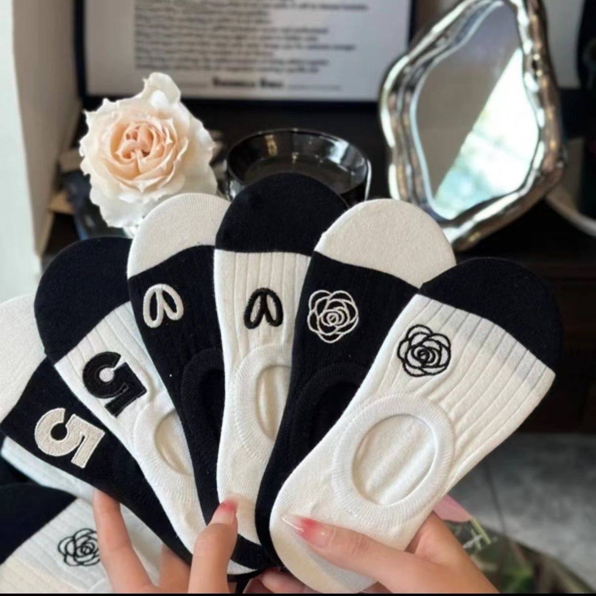 夏季低帮山茶花薄款棉质女船袜隐形袜刺绣简约风防滑不掉跟防汗,女士内衣/男士内衣/家居服,船袜,淘宝优惠券,粉丝福利购,淘宝优惠卷