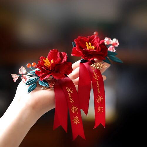 原创2025新款高级感红色山茶花古风旗袍胸花中式婚礼新娘襟花配饰