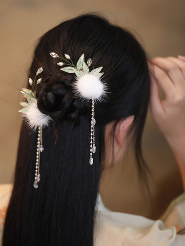秋季新款毛绒球竹叶边夹森系 仙美古风少女旗袍配饰流苏夹子侧边