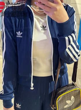 三叶草女装百搭短款立领夹克外套