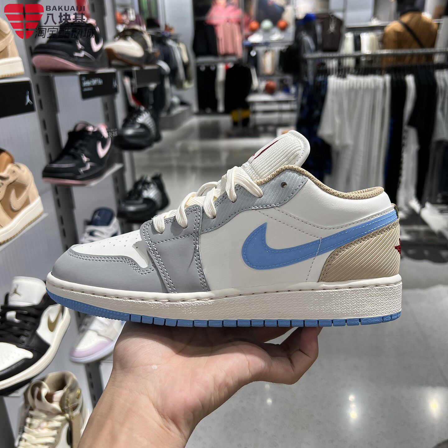 耐克大童鞋AJ1多色拼接复古板鞋