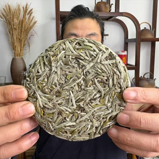 白毫银针饼福鼎白茶2025年磻溪高山料饼茶80克