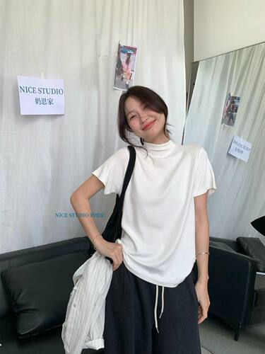 奶思家Nice studio秋半高领短袖t恤女修身显瘦内搭打底衫辣妹上衣