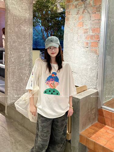 KiKi夏上新韩系卡通印花宽松大版慵懒风短袖T恤女上衣潮