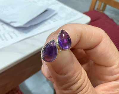 印度纯银镶嵌天然紫水晶耳钉 非常漂亮  净度高