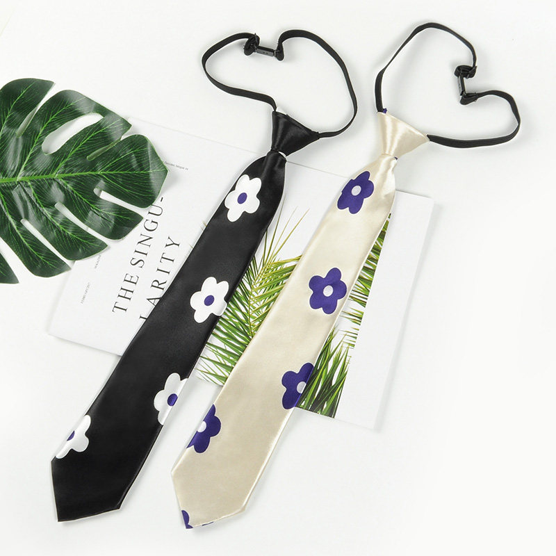 韩版泫雅风领带ins网红同款小花朵百搭衬衫学院风女学生jk领带