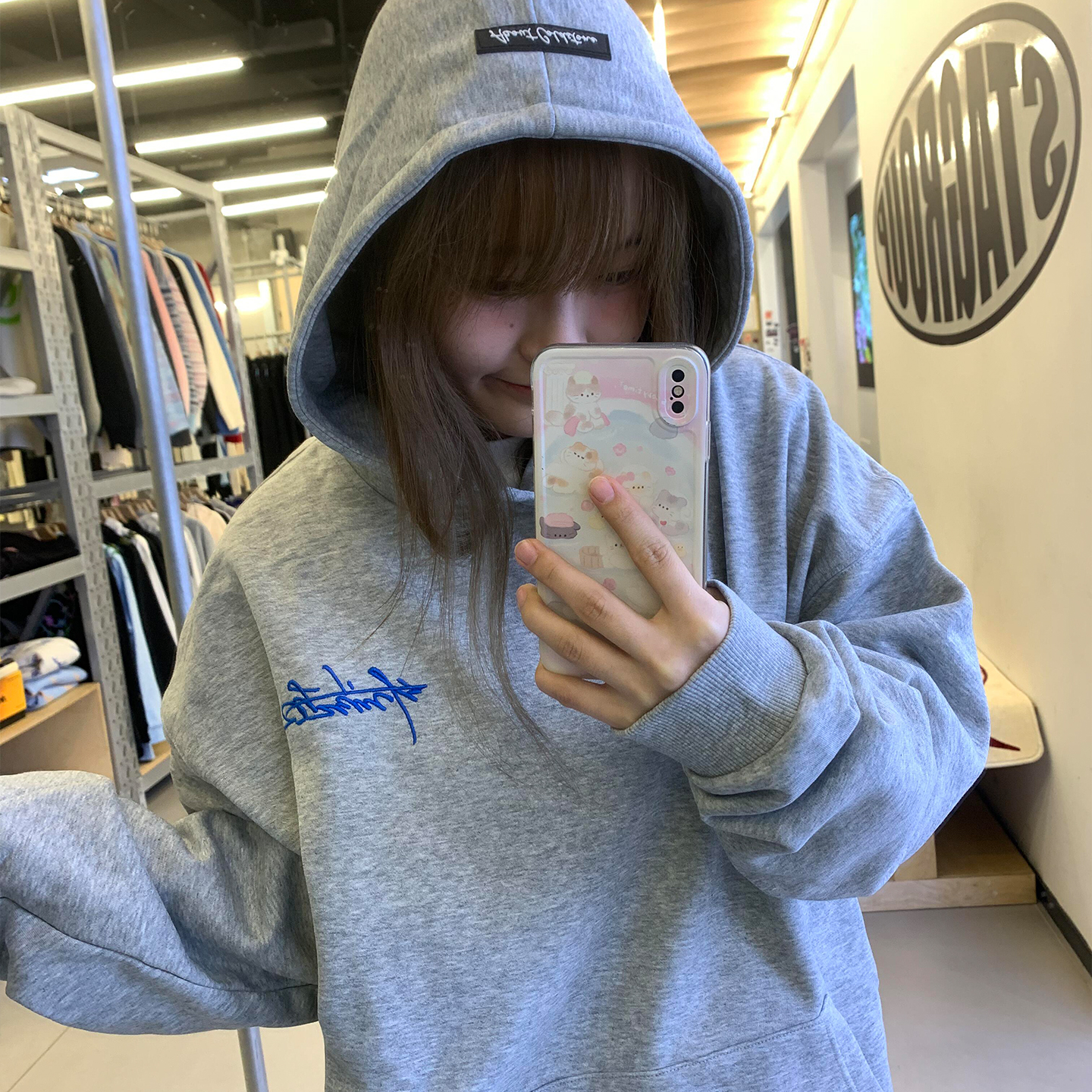 刺绣字母休闲运动风连帽卫衣