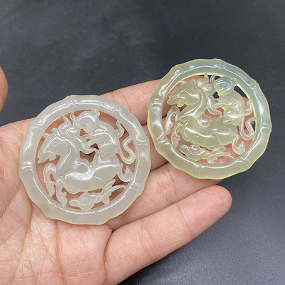 岫玉马上封侯玉佩腰佩