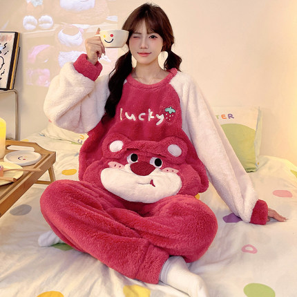 珊瑚绒睡衣女秋冬季加厚加绒法兰绒卡通可爱草莓熊少女家居服套装