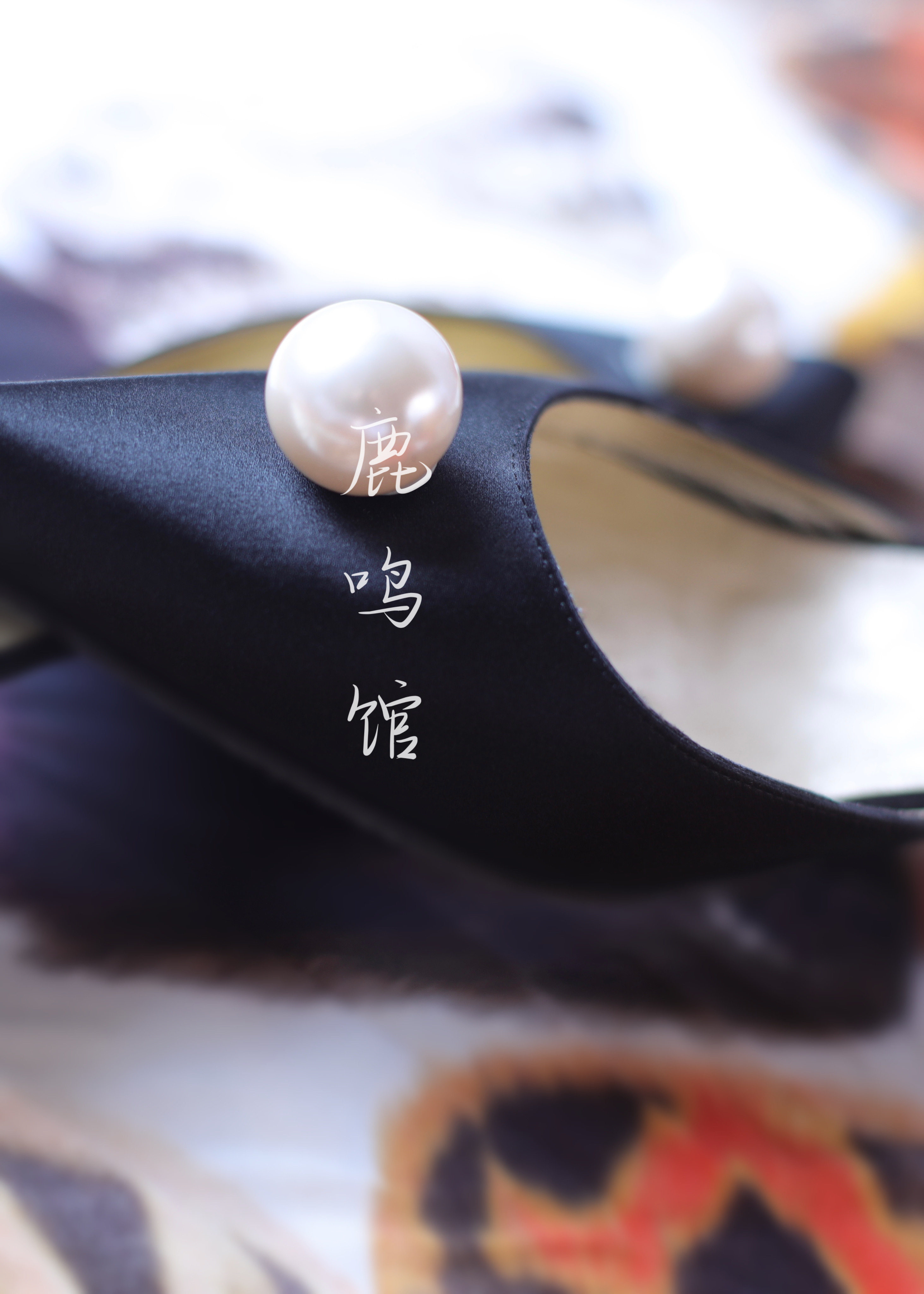 珍珠穆勒绸缎拖鞋黑色尖头异形跟灵感缪斯高跟鞋细跟 christian