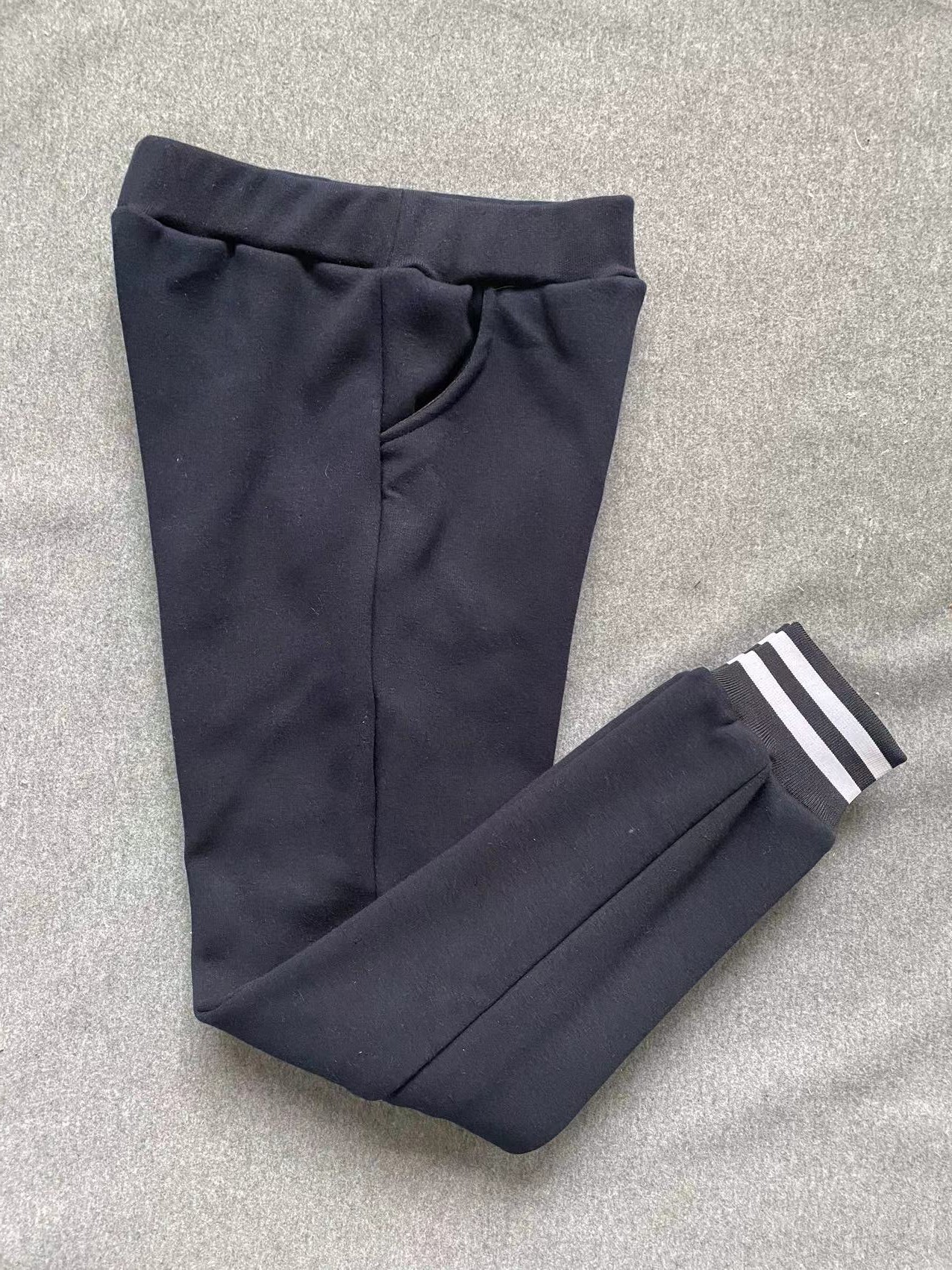 秋冬款中小学生男女校服藏蓝色裤子裤脚2道杠加绒加厚纯棉运动裤