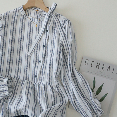 优雅小众斜扣绑带设计棉条纹衬衫