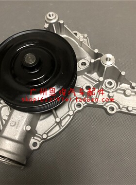 适用于奔驰W164 W251 ML350 ML500发动机R300冷却GLK350水泵GL450
