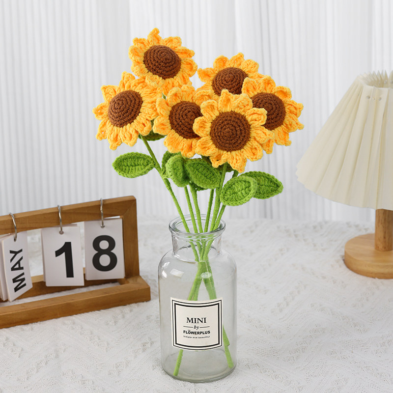 自制创意礼物送女生勾向日葵钩针手工编织毛线花束小桌面装饰摆件,服饰配件/皮带/帽子/围巾,DIY编织材料包,淘宝优惠券,粉丝福利购,淘宝优惠卷