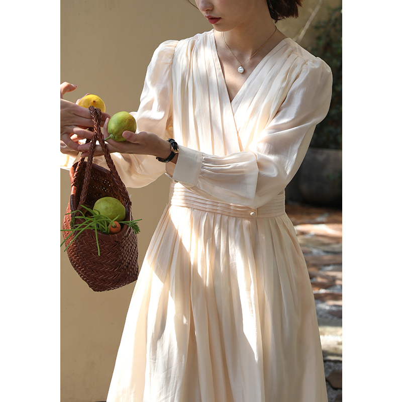 轻法式X型纯色压褶收腰