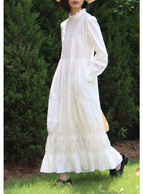 无拘2025年春秋立领拼接长袖衬衫裙白色镂空法式复古木耳边连衣裙