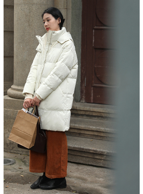 无拘2022年冬季新款通勤复古纯米白色长袖外套女加厚中长款羽绒服