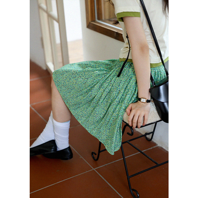 【无拘】05.06 AM00:00 新品 官方立减 清新感碎花百褶裙