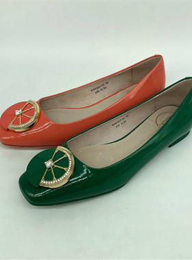 KISSCAT接吻猫2019春牛皮流行方头浅口敞口平跟单鞋女KA09320-52