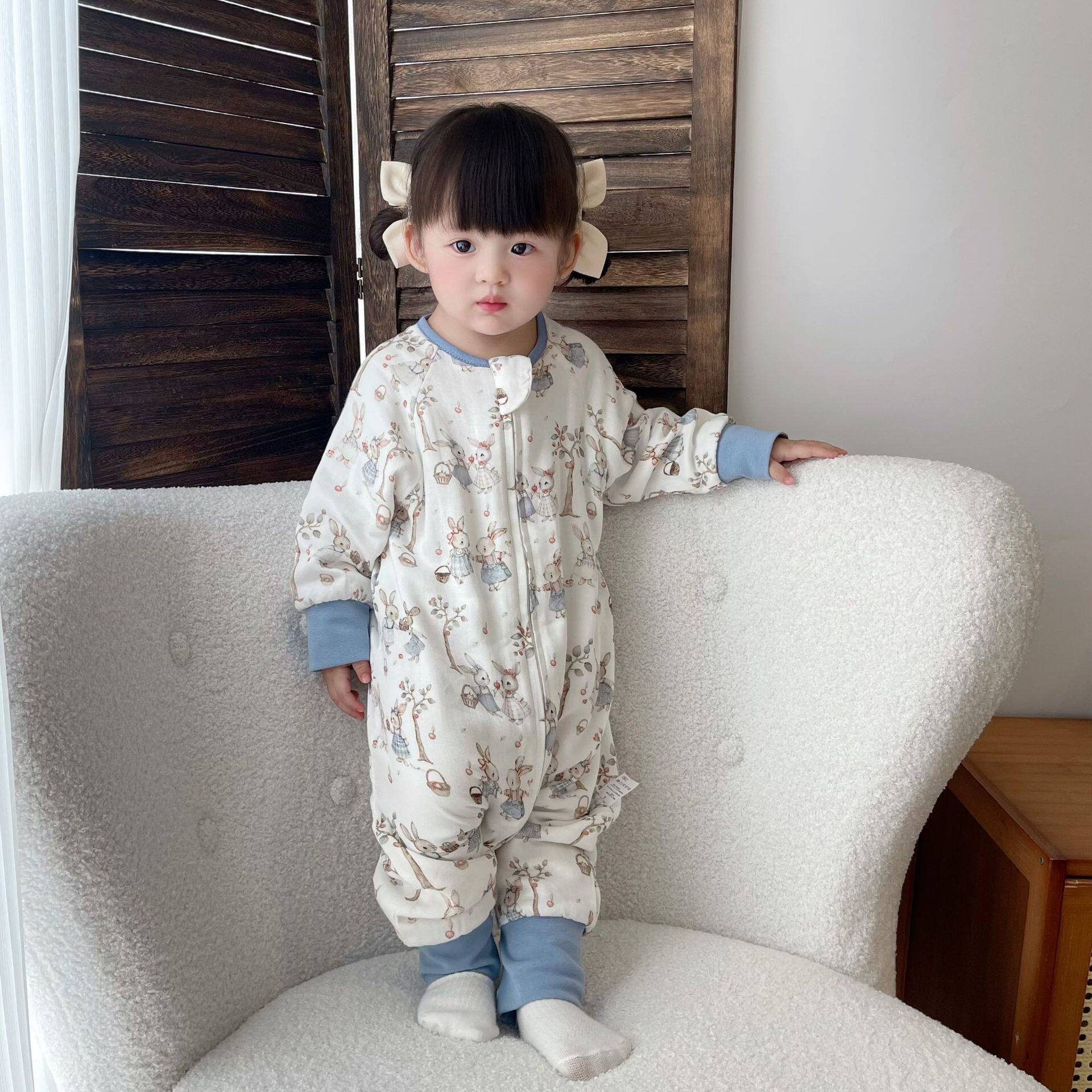 春季新款儿童睡袋！四层竹棉纱布睡袋 宝宝A类卡通兔兔分腿防踢被 - 实物图
