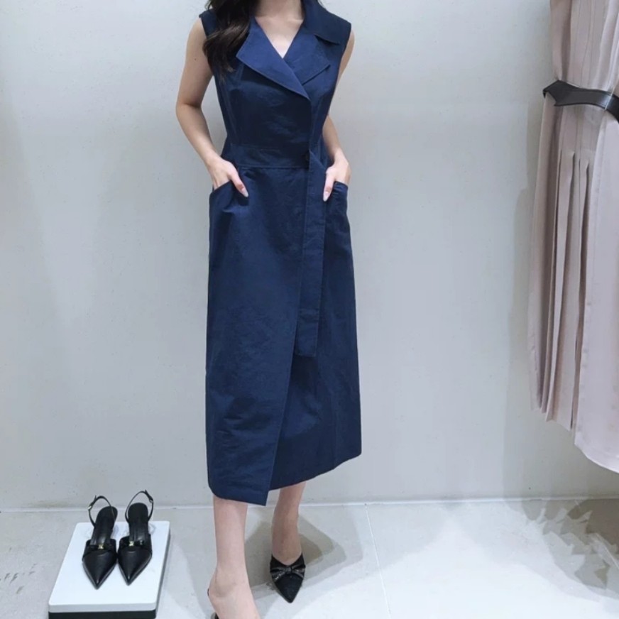 26年夏季新款明星同款淑女气质休闲通勤无袖收腰显瘦风衣连衣裙