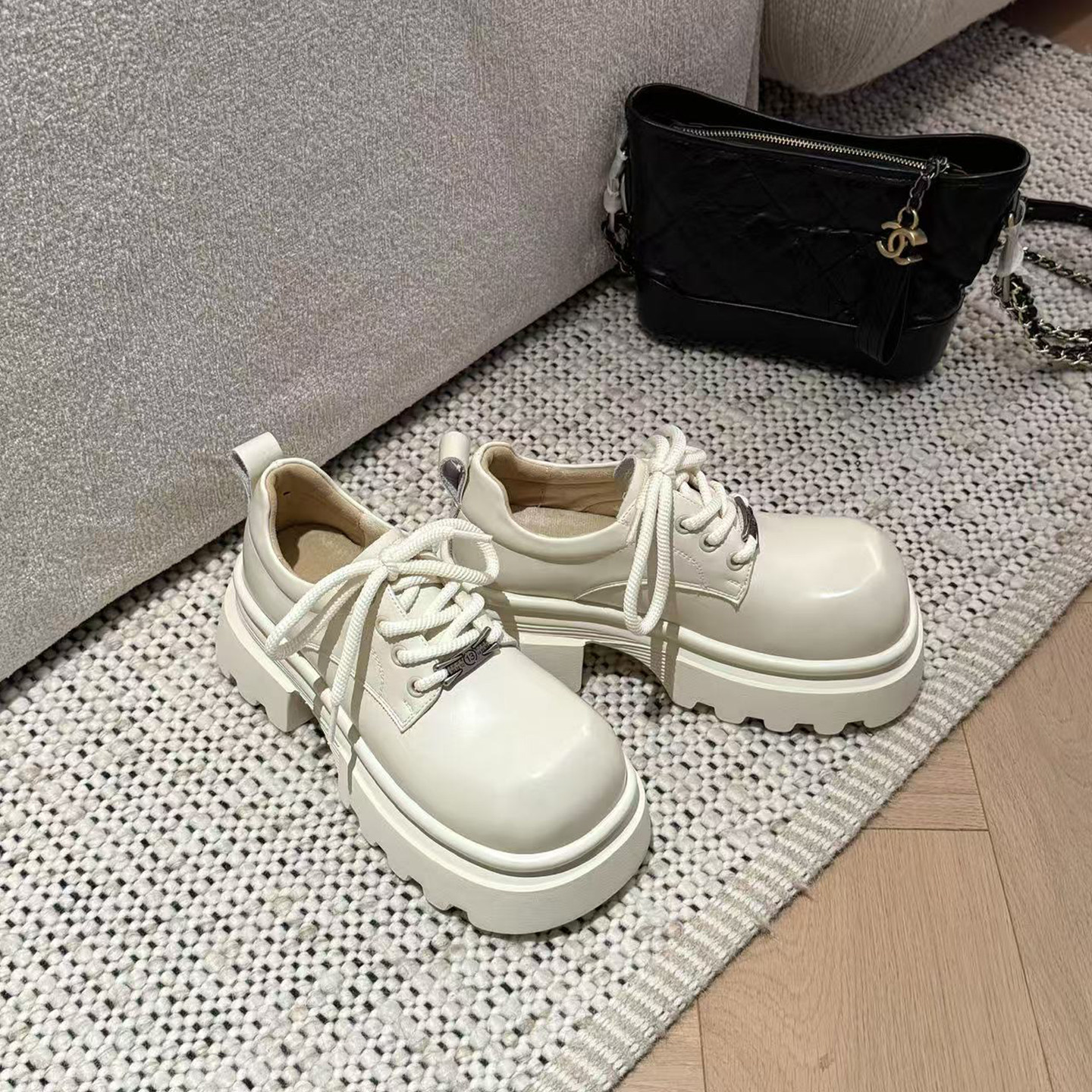 【小发喵】加绒jk英伦风厚底德比鞋冬季保暖增高小皮鞋轻便乐福鞋