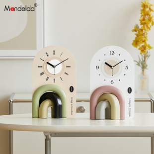 满得达家居入户玄关装 饰摆件现代奶油风客厅电视柜轻奢高级时钟