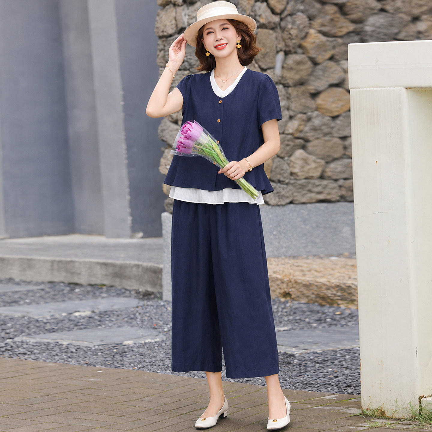 夏季中老年女V领短袖两件套减龄
