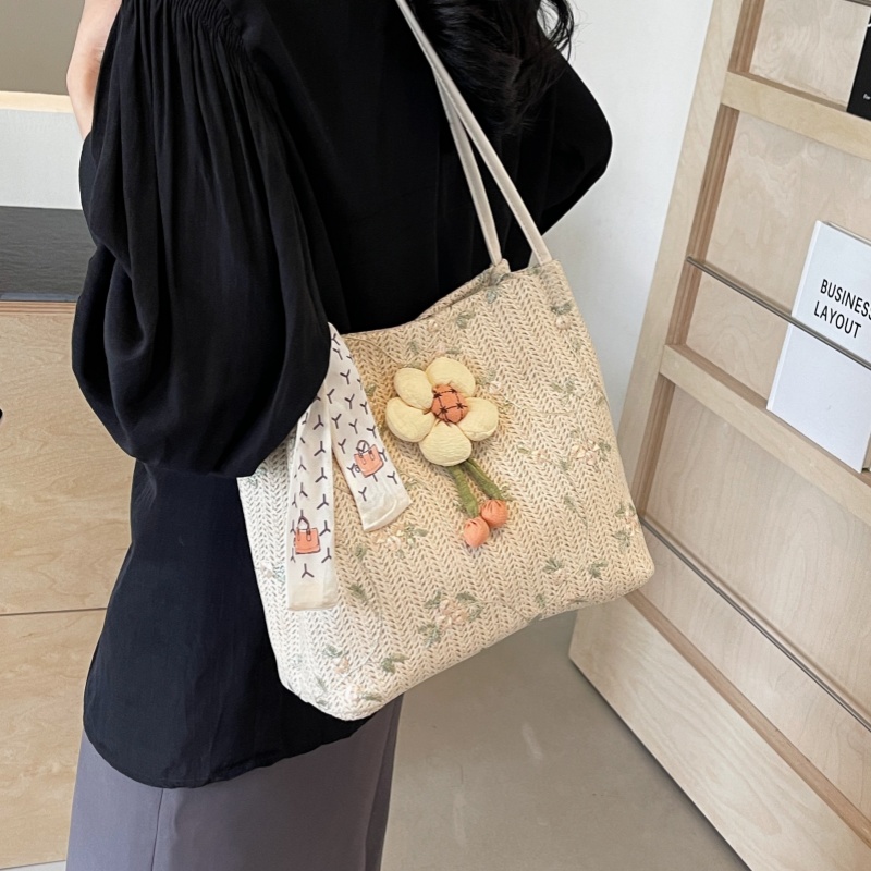 诗茵曼百搭时尚草编包