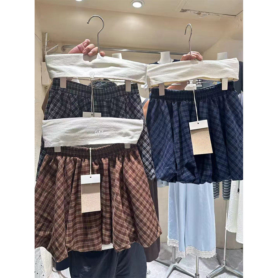 2025秋季格子花苞短裙