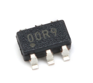 PIC10F200T-I/OT 8位微控制器 SOT23-6 丝印00** 全新原装