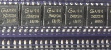 GD25Q32CSIG    25Q32CSIG   SOP-8 32Mbit SPI FLASH存储器