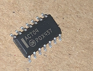 全新原装  MC74ACT04DR2G 丝印ACT04  ACT04G  SOP-14 6路逻辑ic
