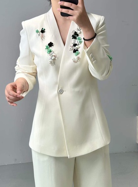 新款国风重工钉珠一粒扣西装外套女修身显瘦气质百搭通勤西服套装