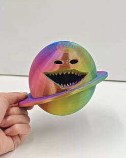 新款苏醒的月亮醒来了TheMoonwokeUp宇宙土星木星动画片模型玩具