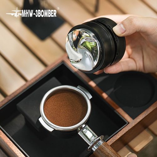 MHW-3BOMBER轰炸机飓风重力布粉器 58mm意式咖啡布粉器自适应高度