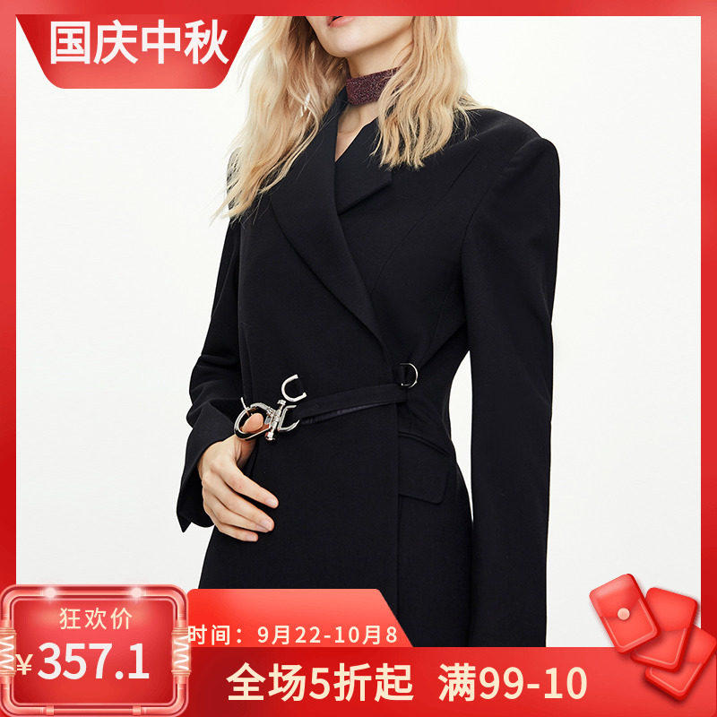 小个子西装女2020秋冬新款修身显瘦个性气质设计感小香风西服外套