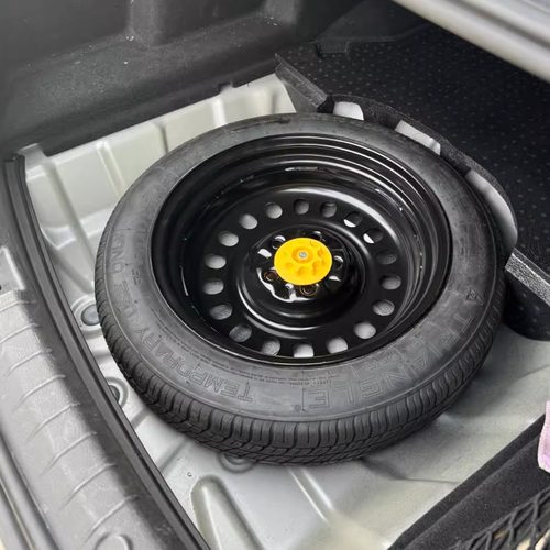 适用于比亚迪秦轮毂元小备胎E2E3