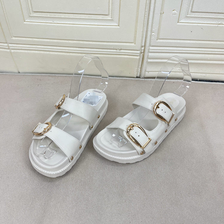 圆头纯色厚底皮带扣波跟拖鞋凉鞋